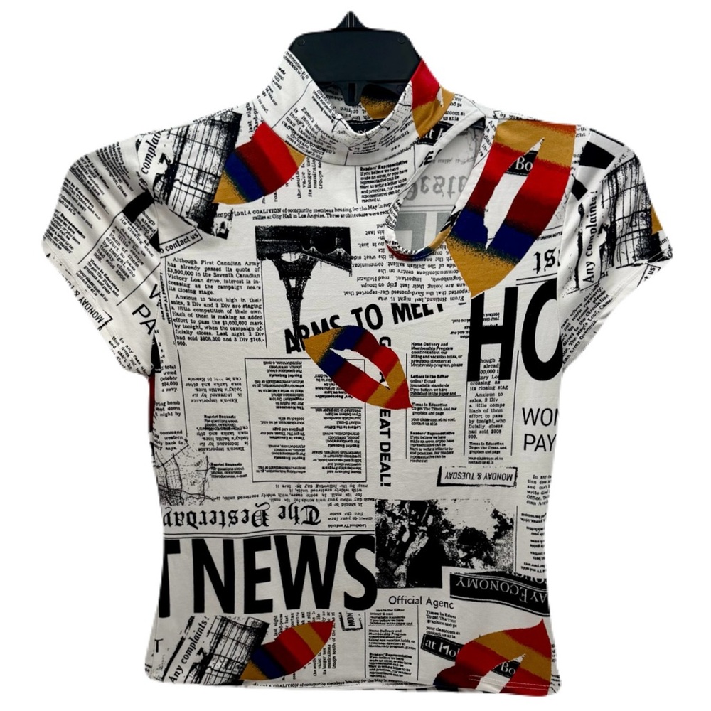 SAY ANYTHING Newsprint & Lips Punk Stretch Mock Turtleneck Top Vintage